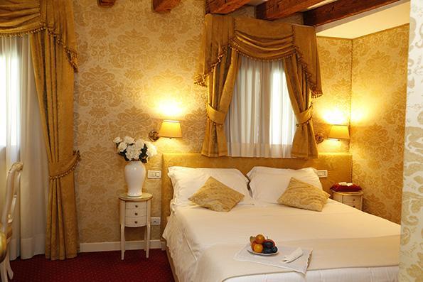 Appartement Casa Dei Cavalieri à Venise Extérieur photo
