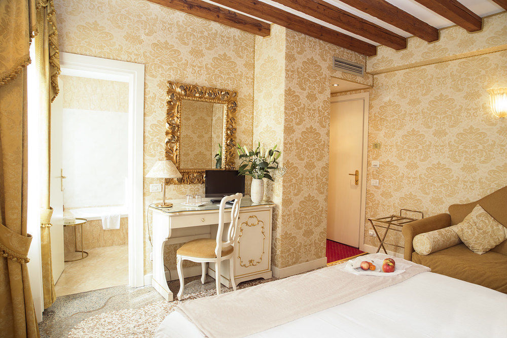 Appartement Casa Dei Cavalieri à Venise Extérieur photo